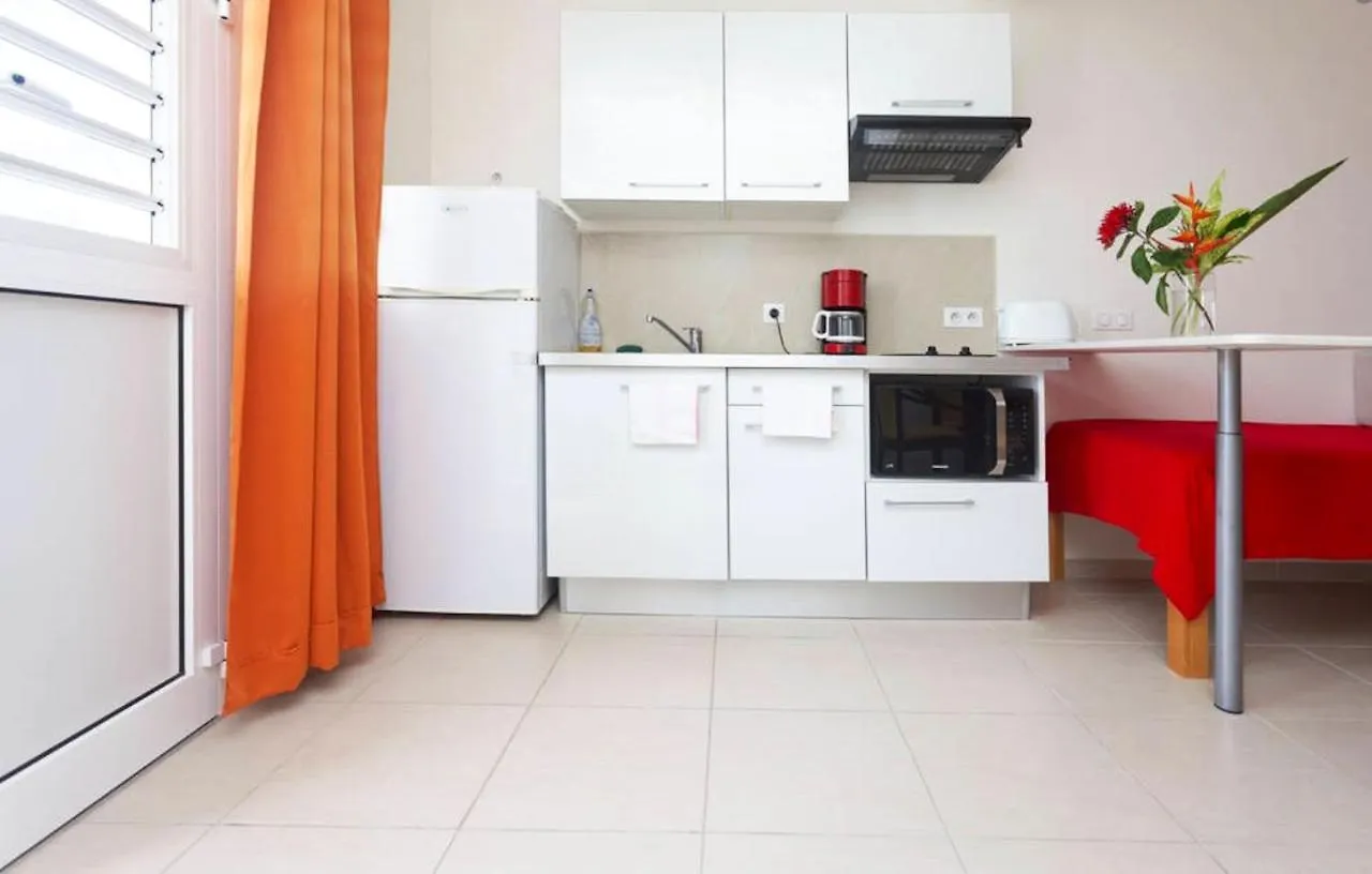 Appartement Confortable Avec Terrasse A Sainte Luce 40 M² 0*, Sainte-Luce